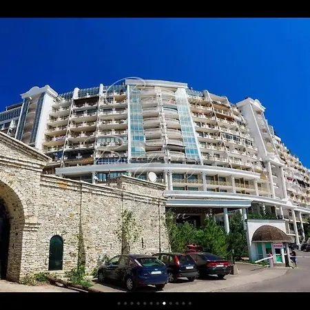 Appartement студия с террасой Odessa